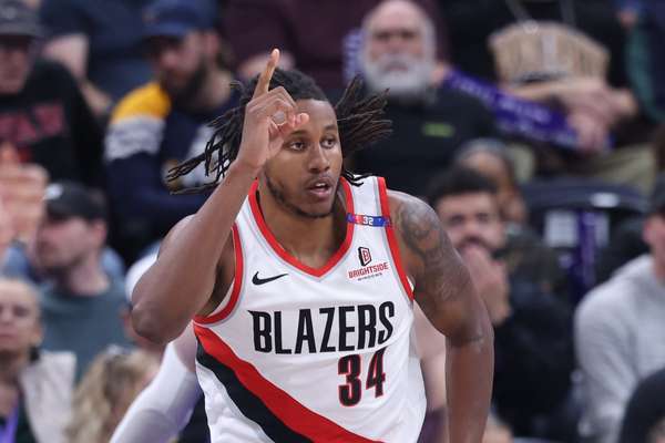 talkSPORT：埃弗顿寻求免签富勒姆边卫泰特，沃克加盟前景悬了